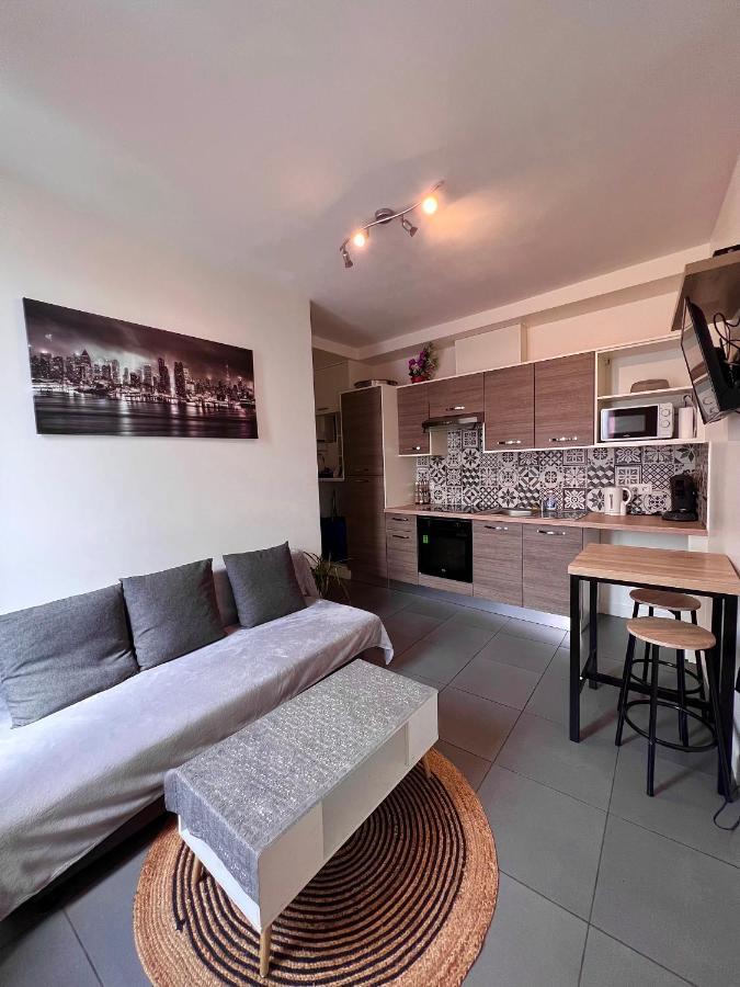 Logesty Home Proche Paris Et Metro Pantin Eksteriør bilde